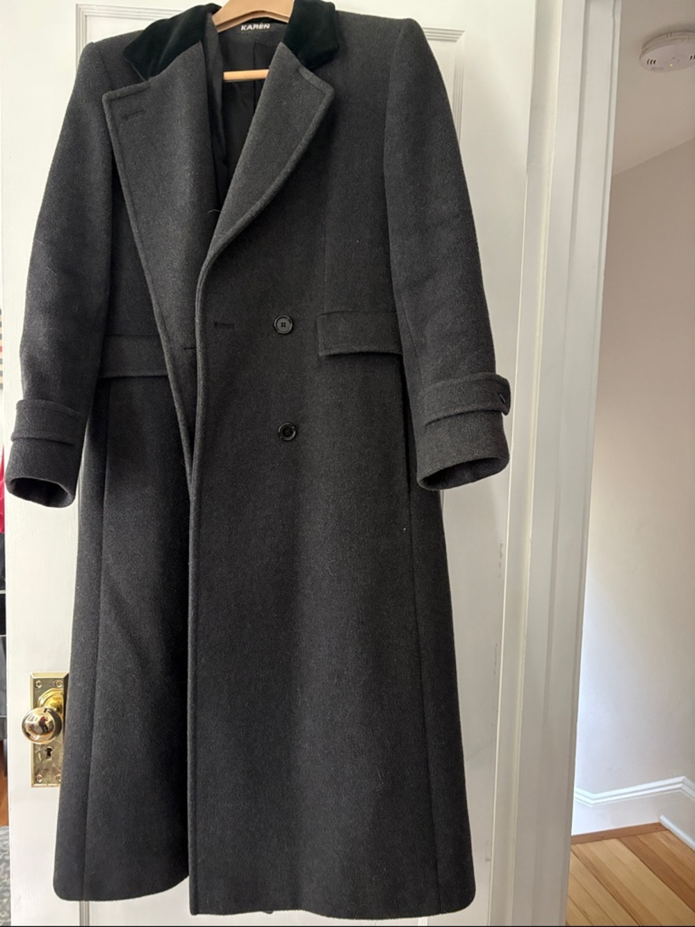Women’s Karen - Black Wool Pea Coat with Velvet Collar